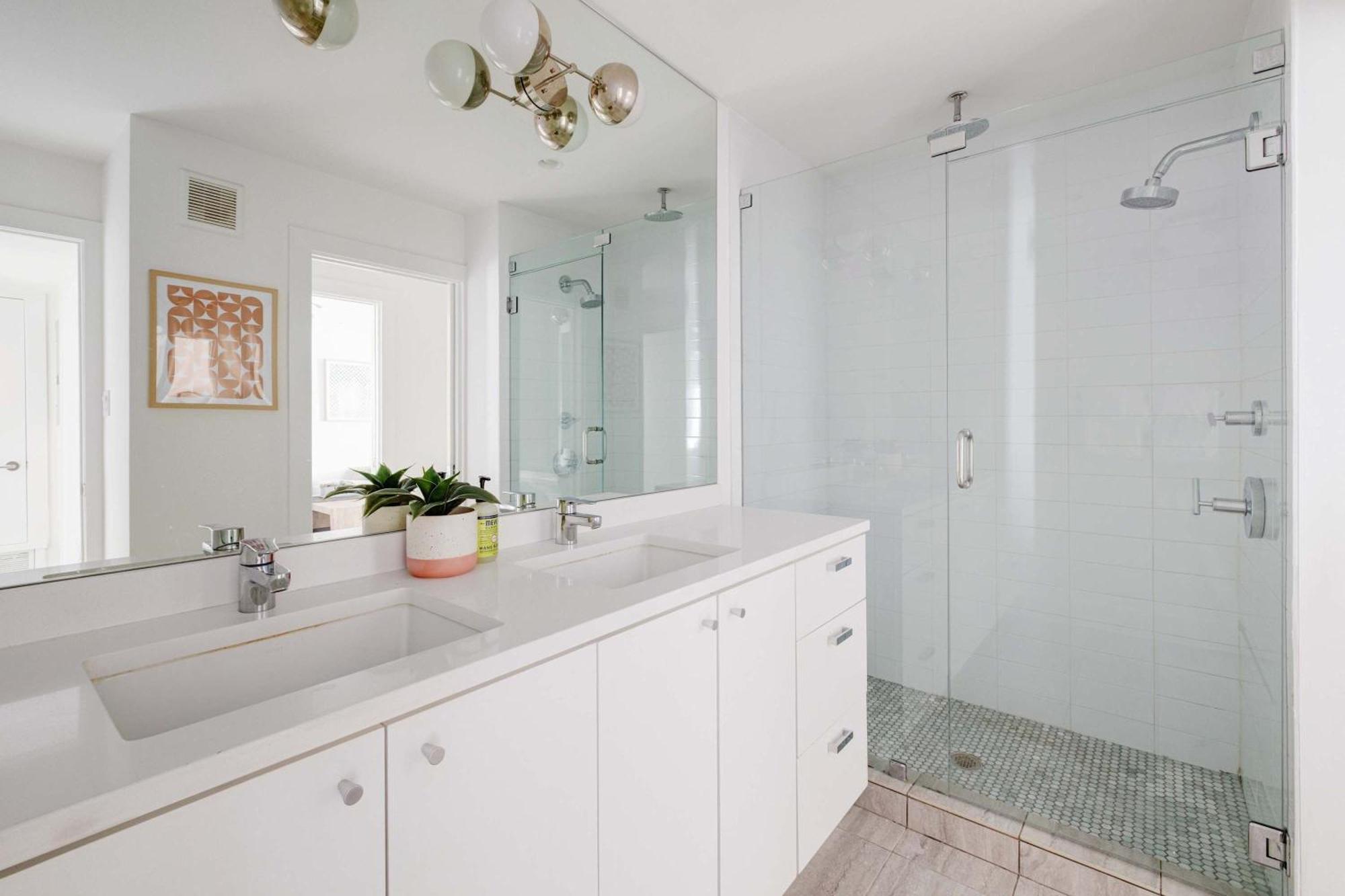 Chic Clarksville 2Br Condo Near Downtown Austin Exteriör bild